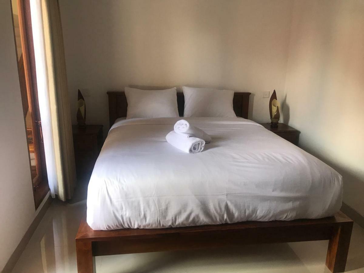 Raka & Rai Homestay Canggu Extérieur photo